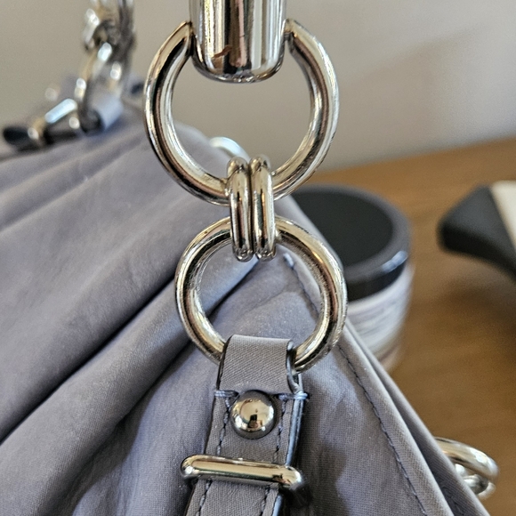 Coach bag blue periwinkle zip top braded handles with bag charms pearls - Picture 9 of 16